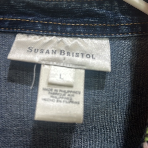 Susan Bristol Jean jacket with embroidered flowers. Great condition. - Picture 2 of 6